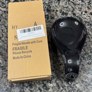 Sleek Black Smartphone Holder